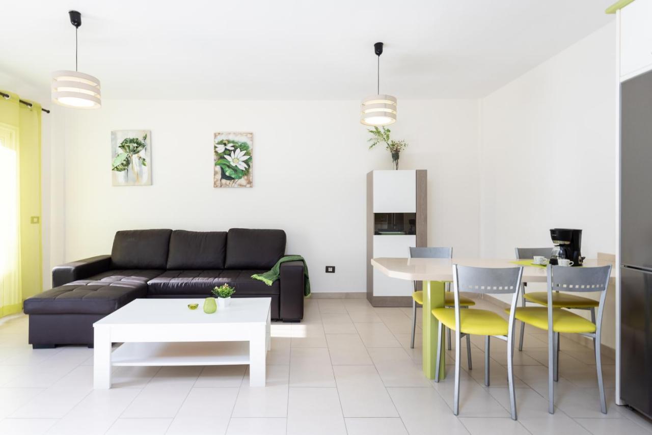 Apartment Home2book Cozy Costa Del Silencio, Pool